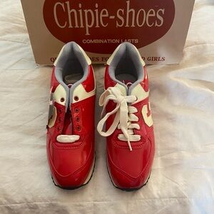 Vintage Chipie patent leather Sneakers